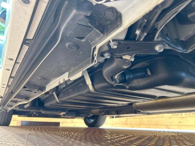 ヴォクシー ハイブリッドＳ－Ｚ　禁煙車　モデリスタ　後席モニター　両側電動ドア　全周囲カメラ　トヨタチームメイト　レーダークルーズ　電動リアゲート　１００Ｖ電源　ブラインドスポットモニター　クリアランスソナー　ＬＥＤヘッド　ＥＴＣ（74枚目）