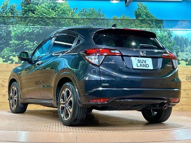 ヴェゼル ハイブリッドＺ　禁煙車　ＳＤナビ　フルセグ　クルーズコントロール　ＬＥＤヘッドライト　シートヒーター　バックカメラ　デュアルエアコン　純正１７インチアルミホイール　Ｂｌｕｅｔｏｏｔｈ再生　ＥＴＣ　スマートキー（29枚目）