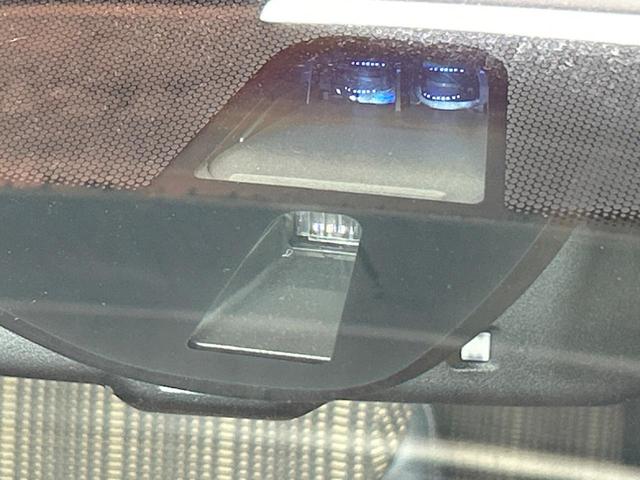 ヴェゼル ハイブリッドＺ　禁煙車　ＳＤナビ　フルセグ　クルーズコントロール　ＬＥＤヘッドライト　シートヒーター　バックカメラ　デュアルエアコン　純正１７インチアルミホイール　Ｂｌｕｅｔｏｏｔｈ再生　ＥＴＣ　スマートキー（38枚目）