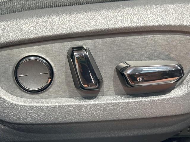 NX NX350h Fスポーツ 禁煙 パノラマルーフ 14型ディスプレイオーディオ 全周囲カメラ ヘッドアップディスプレイ ブラインドスポットモニター デジタルインナーミラー オレンジキャリパー 黒革 電動リアゲート ETC(40枚目)