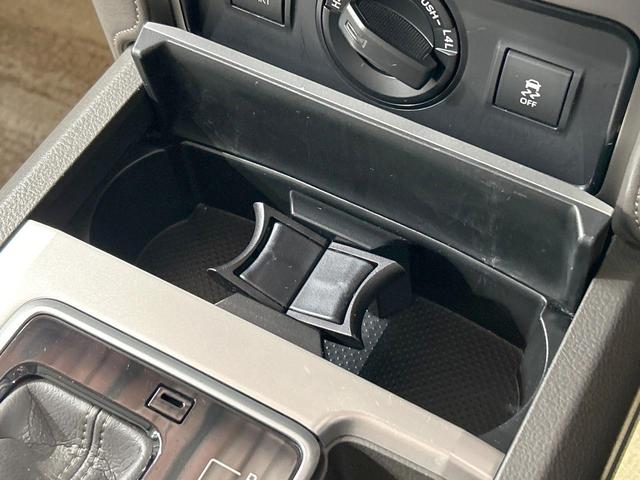 ランドクルーザープラド ＴＸ　Ｌパッケージ　マットブラックエディション　禁煙　サンルーフ　メーカーナビ　全周囲カメラ　ブラインドスポットモニター　レーダークルーズコントロール　シートベンチレーション　ベージュ革シート　ＥＴＣ２．０　パワーシート　オートマチックハイビーム（54枚目）