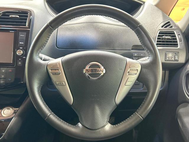 セレナ ハイウェイスター　Ｖセレ＋セーフティＩＩ　ＳＨＶ　禁煙　後席モニター　純正８型ナビ　全周囲カメラ　両側電動ドア　コーナーセンサー　ＥＴＣ　リアエアコン　ＬＥＤヘッドライト　純正１６インチアルミ　クルーズコントロール（12枚目）