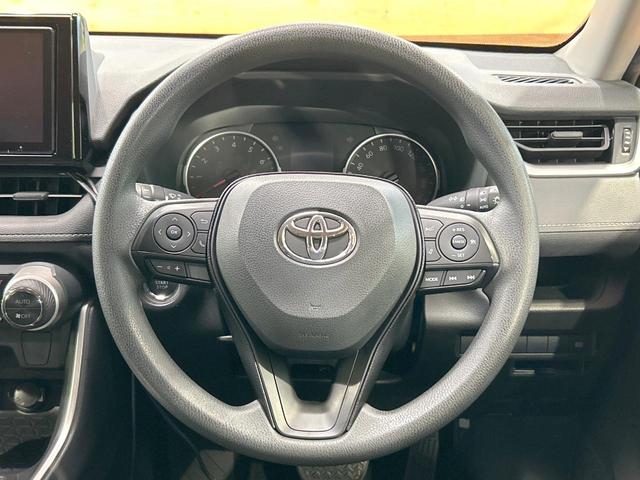 ＲＡＶ４ Ｘ　禁煙車　モデリスタエアロ　ＨＫＳマフラー　９型ＳＤナビ　トヨタセーフティセンス　Ｂｌｕｅｔｏｏｔｈ再生　フルセグ　ＬＥＤヘッドライト　バックカメラ　ＥＴＣ　ルーフレール　クリアランスソナー（11枚目）