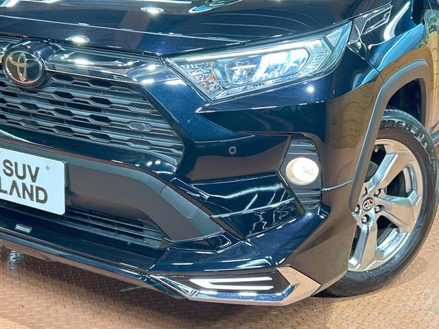 ＲＡＶ４ Ｘ　禁煙車　モデリスタエアロ　ＨＫＳマフラー　９型ＳＤナビ　トヨタセーフティセンス　Ｂｌｕｅｔｏｏｔｈ再生　フルセグ　ＬＥＤヘッドライト　バックカメラ　ＥＴＣ　ルーフレール　クリアランスソナー（12枚目）