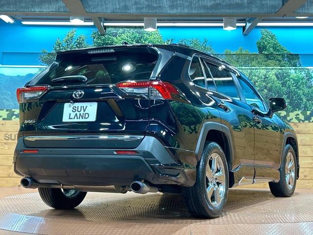 ＲＡＶ４ Ｘ　禁煙車　モデリスタエアロ　ＨＫＳマフラー　９型ＳＤナビ　トヨタセーフティセンス　Ｂｌｕｅｔｏｏｔｈ再生　フルセグ　ＬＥＤヘッドライト　バックカメラ　ＥＴＣ　ルーフレール　クリアランスソナー（17枚目）