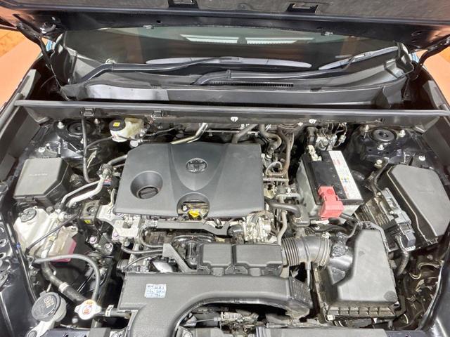 ＲＡＶ４ Ｘ　禁煙車　モデリスタエアロ　ＨＫＳマフラー　９型ＳＤナビ　トヨタセーフティセンス　Ｂｌｕｅｔｏｏｔｈ再生　フルセグ　ＬＥＤヘッドライト　バックカメラ　ＥＴＣ　ルーフレール　クリアランスソナー（18枚目）