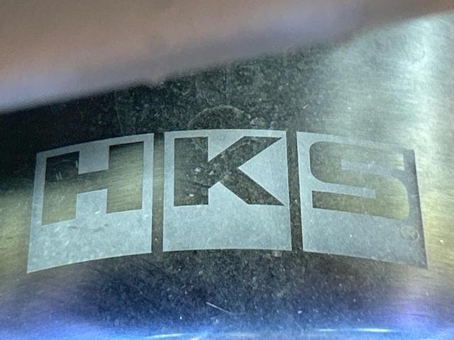 ＲＡＶ４ Ｘ　禁煙車　モデリスタエアロ　ＨＫＳマフラー　９型ＳＤナビ　トヨタセーフティセンス　Ｂｌｕｅｔｏｏｔｈ再生　フルセグ　ＬＥＤヘッドライト　バックカメラ　ＥＴＣ　ルーフレール　クリアランスソナー（30枚目）