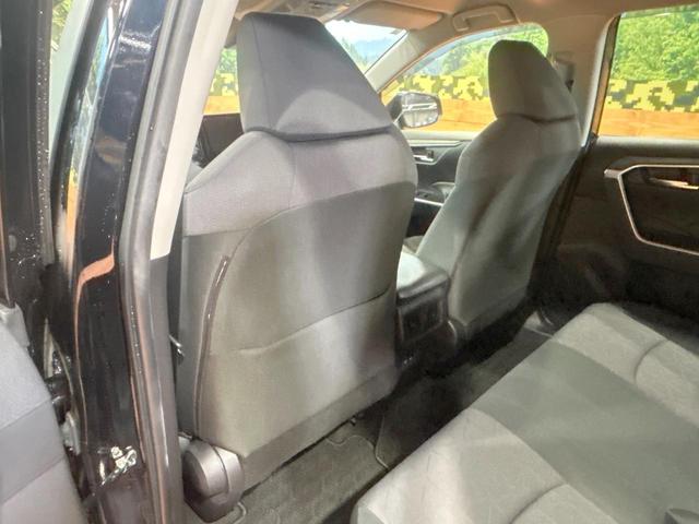 ＲＡＶ４ Ｘ　禁煙車　モデリスタエアロ　ＨＫＳマフラー　９型ＳＤナビ　トヨタセーフティセンス　Ｂｌｕｅｔｏｏｔｈ再生　フルセグ　ＬＥＤヘッドライト　バックカメラ　ＥＴＣ　ルーフレール　クリアランスソナー（58枚目）