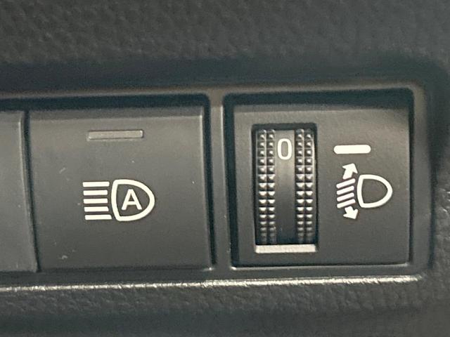 カローラクロス ハイブリッド　Ｚ　禁煙車　ガラスルーフ　トヨタチームメイト　全周囲カメラ　１０．５型ディスプレイオーディオ　セーフティセンス　ＬＥＤヘッド＆フォグ　シートヒーター　ＥＴＣ　ハンズフリー電動リアゲート　純正１８ＡＷ（21枚目）
