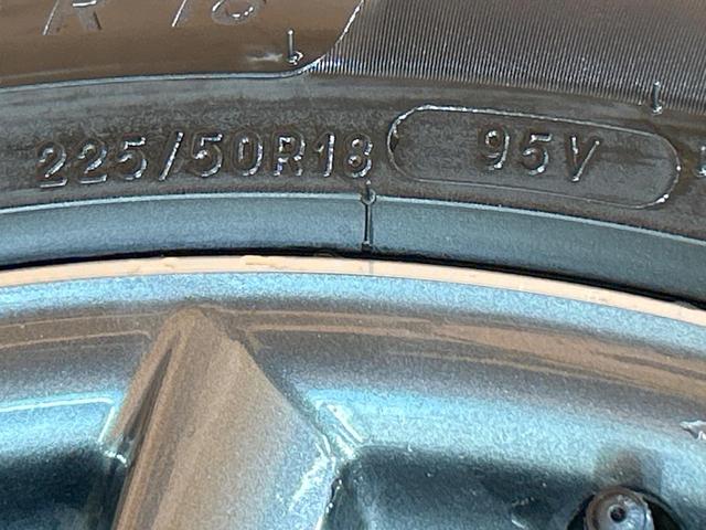 カローラクロス ハイブリッド　Ｚ　禁煙車　ガラスルーフ　トヨタチームメイト　全周囲カメラ　１０．５型ディスプレイオーディオ　セーフティセンス　ＬＥＤヘッド＆フォグ　シートヒーター　ＥＴＣ　ハンズフリー電動リアゲート　純正１８ＡＷ（54枚目）