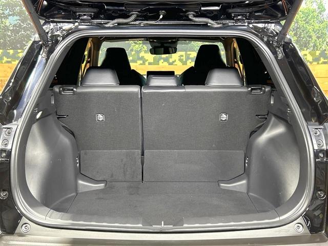 カローラクロス ハイブリッド　Ｚ　禁煙車　ガラスルーフ　トヨタチームメイト　全周囲カメラ　１０．５型ディスプレイオーディオ　セーフティセンス　ＬＥＤヘッド＆フォグ　シートヒーター　ＥＴＣ　ハンズフリー電動リアゲート　純正１８ＡＷ（70枚目）