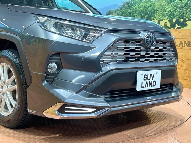 ＲＡＶ４ Ｇ　禁煙　モデリスタエアロ　９インチディスプレイオーディオ　全周囲カメラ　電動リアゲート　ブラインドスポットモニター　シートヒーター　ステアリングヒーター　オートマチックハイビーム　パワーシート（3枚目）