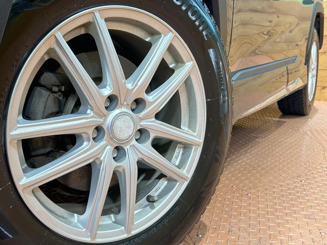 ＲＡＶ４ Ｇ　禁煙　モデリスタエアロ　９インチディスプレイオーディオ　全周囲カメラ　電動リアゲート　ブラインドスポットモニター　シートヒーター　ステアリングヒーター　オートマチックハイビーム　パワーシート（13枚目）
