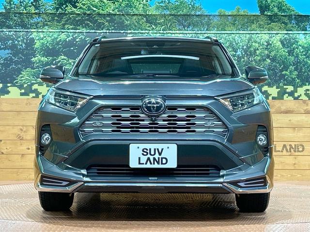 ＲＡＶ４ Ｇ　禁煙　モデリスタエアロ　９インチディスプレイオーディオ　全周囲カメラ　電動リアゲート　ブラインドスポットモニター　シートヒーター　ステアリングヒーター　オートマチックハイビーム　パワーシート（14枚目）