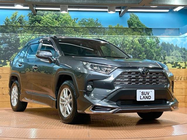 ＲＡＶ４ Ｇ　禁煙　モデリスタエアロ　９インチディスプレイオーディオ　全周囲カメラ　電動リアゲート　ブラインドスポットモニター　シートヒーター　ステアリングヒーター　オートマチックハイビーム　パワーシート（16枚目）