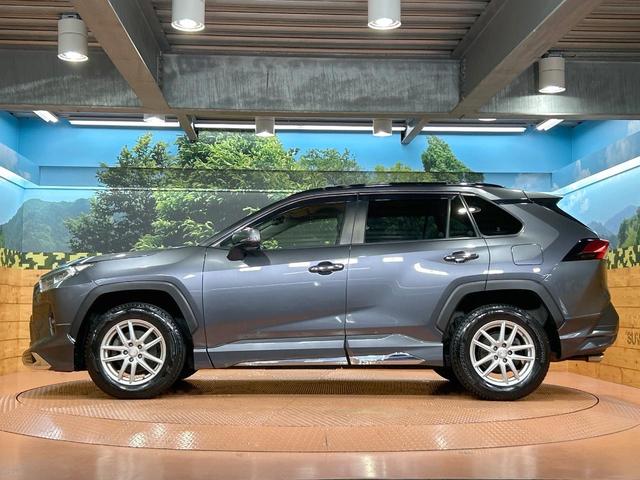ＲＡＶ４ Ｇ　禁煙　モデリスタエアロ　９インチディスプレイオーディオ　全周囲カメラ　電動リアゲート　ブラインドスポットモニター　シートヒーター　ステアリングヒーター　オートマチックハイビーム　パワーシート（40枚目）