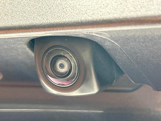 ＲＡＶ４ Ｇ　禁煙　モデリスタエアロ　９インチディスプレイオーディオ　全周囲カメラ　電動リアゲート　ブラインドスポットモニター　シートヒーター　ステアリングヒーター　オートマチックハイビーム　パワーシート（76枚目）