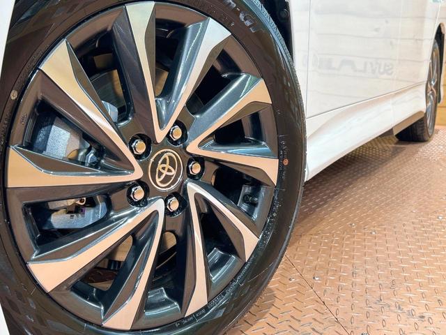 ヴォクシー ハイブリッドS-Z 登録済未使用車 年次改モデル 後席モニター 純正10.5型ナビ トヨタチームメイト ヘッドアップディスプレイ ユニバーサルステップ ブラインドスポット 全周囲カメラ デジタルミラー 三眼LED(13枚目)