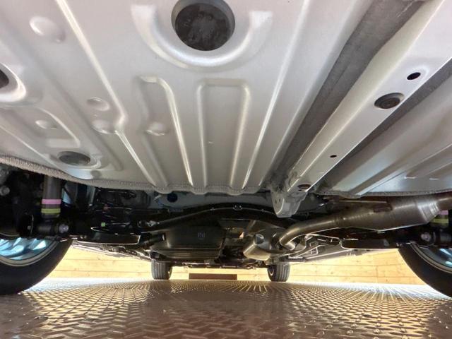 ヴォクシー ハイブリッドS-Z 登録済未使用車 年次改モデル 後席モニター 純正10.5型ナビ トヨタチームメイト ヘッドアップディスプレイ ユニバーサルステップ ブラインドスポット 全周囲カメラ デジタルミラー 三眼LED(20枚目)