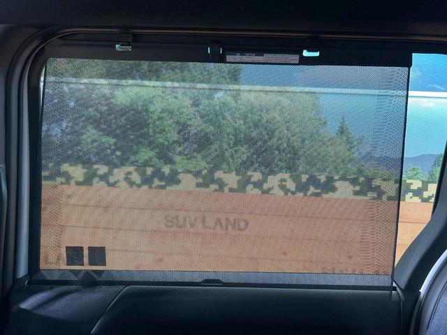 ヴォクシー ハイブリッドS-Z 登録済未使用車 年次改モデル 後席モニター 純正10.5型ナビ トヨタチームメイト ヘッドアップディスプレイ ユニバーサルステップ ブラインドスポット 全周囲カメラ デジタルミラー 三眼LED(30枚目)