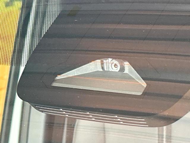 ヴォクシー ハイブリッドS-Z 登録済未使用車 年次改モデル 後席モニター 純正10.5型ナビ トヨタチームメイト ヘッドアップディスプレイ ユニバーサルステップ ブラインドスポット 全周囲カメラ デジタルミラー 三眼LED(34枚目)