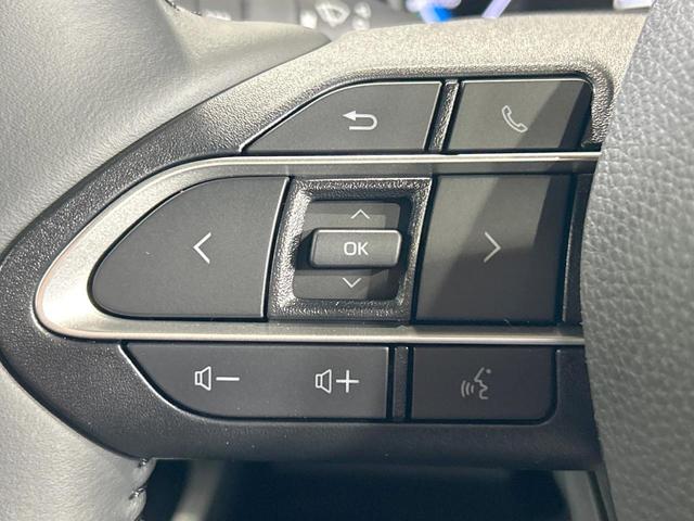 ヴォクシー ハイブリッドS-Z 登録済未使用車 年次改モデル 後席モニター 純正10.5型ナビ トヨタチームメイト ヘッドアップディスプレイ ユニバーサルステップ ブラインドスポット 全周囲カメラ デジタルミラー 三眼LED(53枚目)