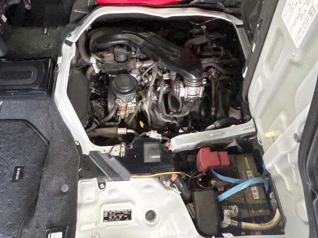 ハイエースバン スーパーGL ダークプライムII 禁煙 純正SDナビ 全周囲カメラ デジタルインナーミラー AC100V ETC オートマチックハイビーム コーナーセンサー 横滑り防止 フルセグ Bluetooth DVD&CD LEDヘッドライト(17枚目)