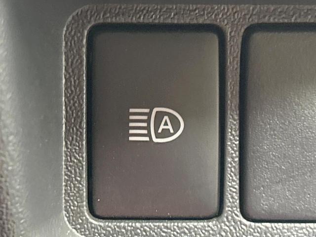 ハイエースバン スーパーGL ダークプライムII 禁煙 純正SDナビ 全周囲カメラ デジタルインナーミラー AC100V ETC オートマチックハイビーム コーナーセンサー 横滑り防止 フルセグ Bluetooth DVD&CD LEDヘッドライト(20枚目)