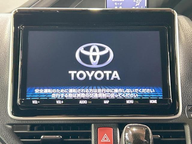 エスクァイア Gi プレミアムパッケージ ブラックテーラード 禁煙 純正9型ナビ 両側電動ドア バックカメラ シートヒーター ステアリングヒーター クルーズコントロール ETC アイドリングストップ コーナーセンサー LEDヘッドライト 純正15インチAW(3枚目)