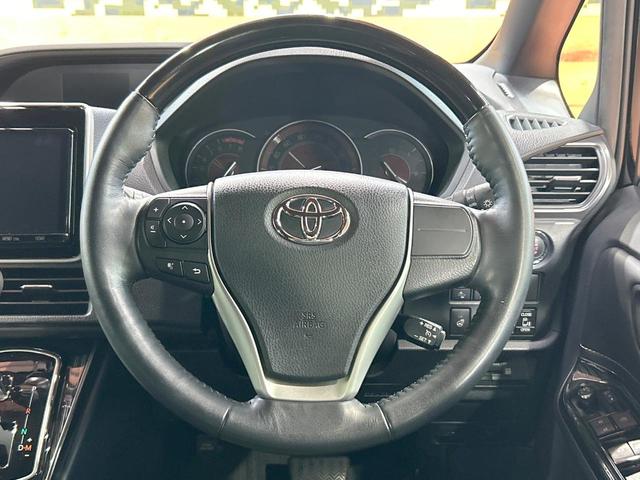 エスクァイア Gi プレミアムパッケージ ブラックテーラード 禁煙 純正9型ナビ 両側電動ドア バックカメラ シートヒーター ステアリングヒーター クルーズコントロール ETC アイドリングストップ コーナーセンサー LEDヘッドライト 純正15インチAW(12枚目)