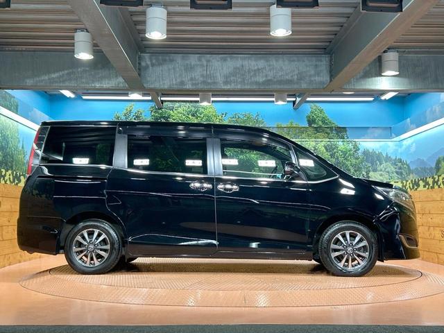 エスクァイア Gi プレミアムパッケージ ブラックテーラード 禁煙 純正9型ナビ 両側電動ドア バックカメラ シートヒーター ステアリングヒーター クルーズコントロール ETC アイドリングストップ コーナーセンサー LEDヘッドライト 純正15インチAW(42枚目)