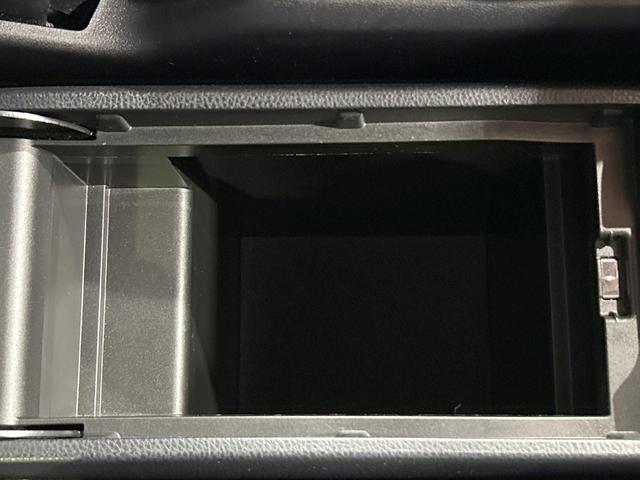 エスクァイア Gi プレミアムパッケージ ブラックテーラード 禁煙 純正9型ナビ 両側電動ドア バックカメラ シートヒーター ステアリングヒーター クルーズコントロール ETC アイドリングストップ コーナーセンサー LEDヘッドライト 純正15インチAW(55枚目)