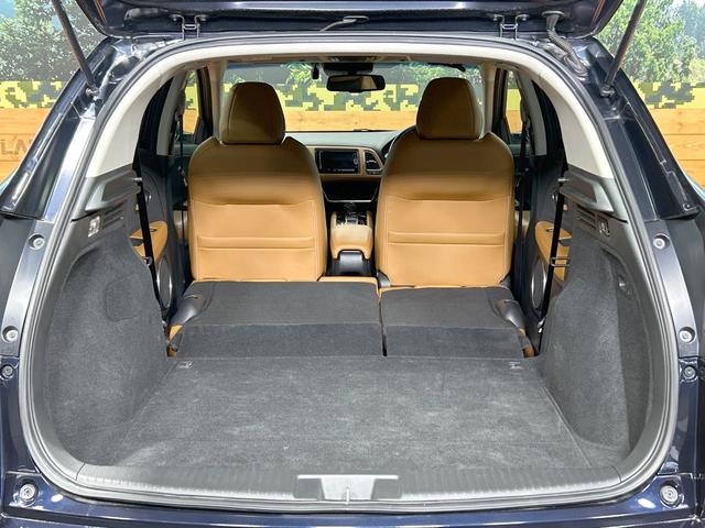 ヴェゼル ハイブリッドZ・ホンダセンシング 禁煙 純正ナビ バックカメラ レーダークルーズコントロール ETC シートヒーター ルーフレール LEDヘッドライト 純正17インチアルミ ハーフレザーシート フルセグ DVD&CD Bluetoot(10枚目)