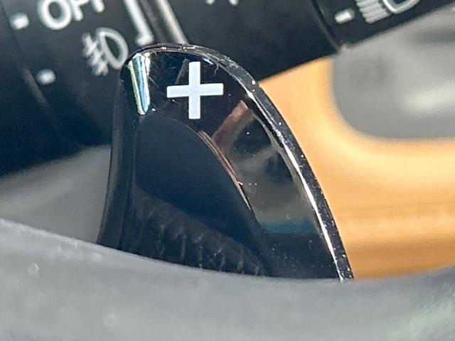 ヴェゼル ハイブリッドZ・ホンダセンシング 禁煙 純正ナビ バックカメラ レーダークルーズコントロール ETC シートヒーター ルーフレール LEDヘッドライト 純正17インチアルミ ハーフレザーシート フルセグ DVD&CD Bluetoot(42枚目)