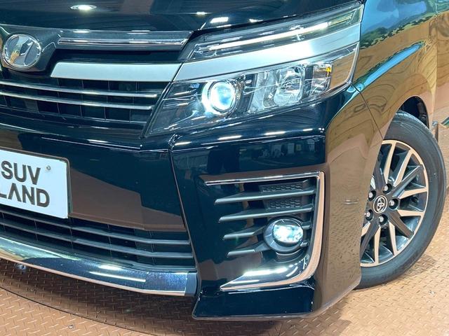 ヴォクシー ZS 煌II 禁煙車 後席モニター 両側電動スライドドア 純正9型ナビ フルセグ LEDヘッドライト プリクラッシュセーフティ アイドリングストップ ETC レーンアシスト クルーズコントロール 純正16インチAW(12枚目)