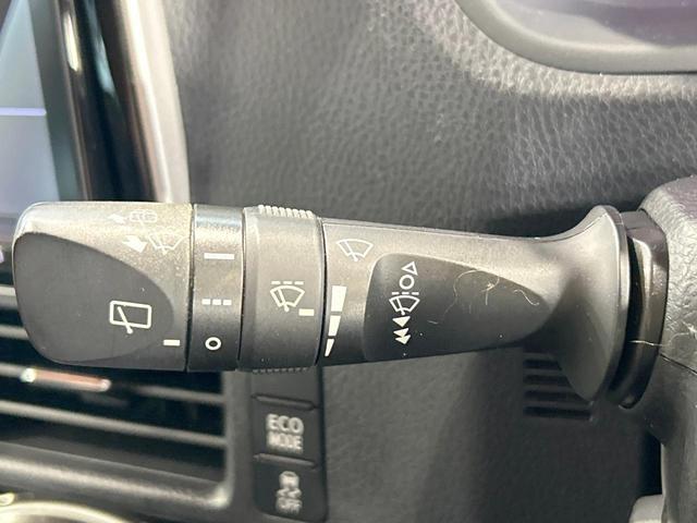 ヴォクシー ZS 煌II 禁煙車 後席モニター 両側電動スライドドア 純正9型ナビ フルセグ LEDヘッドライト プリクラッシュセーフティ アイドリングストップ ETC レーンアシスト クルーズコントロール 純正16インチAW(42枚目)