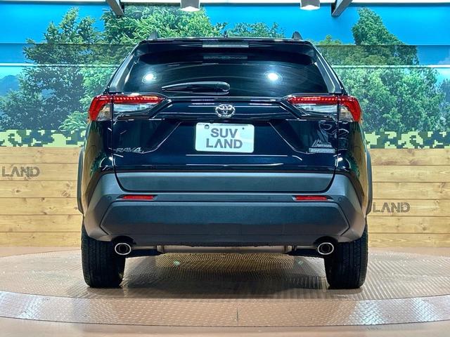 RAV4 アドベンチャー オフロードパッケージII 禁煙 10.5型ディスプレイ バックカメラ 電動リアゲート シートメモリー付パワーシート シートベンチレーション ステアリングヒーター コーナーセンサー ルーフレール ダウンヒルアシスト(15枚目)