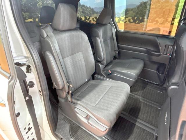 ヴォクシー ハイブリッドS-G 禁煙 純正10.5型ナビ トヨタチームメイト CD/DVDデッキ アドバンストパーク 両側電動ドア オートマチックハイビーム シートヒーター レーダークルーズコントロール 純正16インチAW(9枚目)