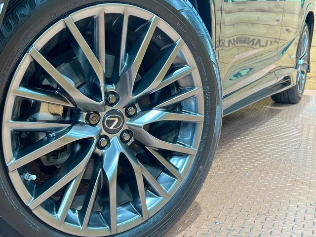 RX RX450h Fスポーツ 禁煙 ムーンルーフ TRDエアロ 12.3型ナビ 全周囲カメラ ヘッドアップディスプレイ ブラインドスポットモニター AC100V 電動リアゲート シートベンチレーション ステアリングヒーター ETC(12枚目)