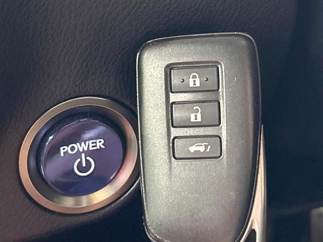 RX RX450h Fスポーツ 禁煙 ムーンルーフ TRDエアロ 12.3型ナビ 全周囲カメラ ヘッドアップディスプレイ ブラインドスポットモニター AC100V 電動リアゲート シートベンチレーション ステアリングヒーター ETC(46枚目)