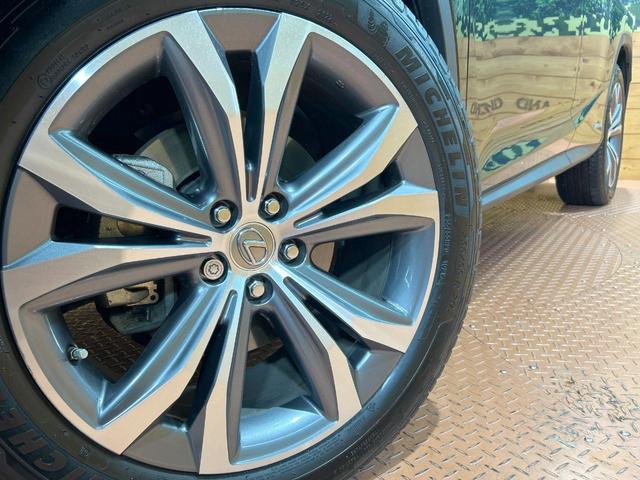 RX RX450h バージョンL 禁煙 パノラマルーフ 12.3型ナビ 全周囲カメラ ブラインドスポットモ AC100V ヘッドアップディスプレイ 電動リアゲート シートベンチレーション ステアリングヒーター パワーシート(12枚目)