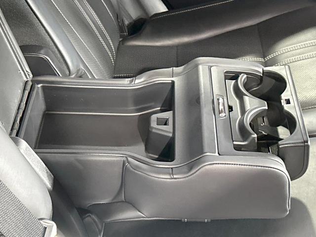 RX RX450h バージョンL 禁煙 パノラマルーフ 12.3型ナビ 全周囲カメラ ブラインドスポットモ AC100V ヘッドアップディスプレイ 電動リアゲート シートベンチレーション ステアリングヒーター パワーシート(40枚目)