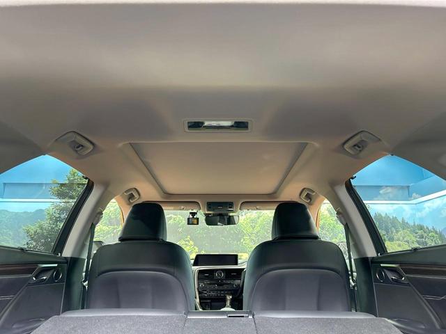 RX RX450h バージョンL 禁煙 パノラマルーフ 12.3型ナビ 全周囲カメラ ブラインドスポットモ AC100V ヘッドアップディスプレイ 電動リアゲート シートベンチレーション ステアリングヒーター パワーシート(70枚目)