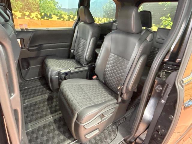 ヴォクシー ハイブリッドS-Z 禁煙 後席モニター 快適利便PKG ユニバーサルステップ GRエアロ 純正10.5型ナビ CD/DVDデッキ フルセグ 両側電動ドア AC100V 前中席シートヒーター ステアリングヒーター(38枚目)