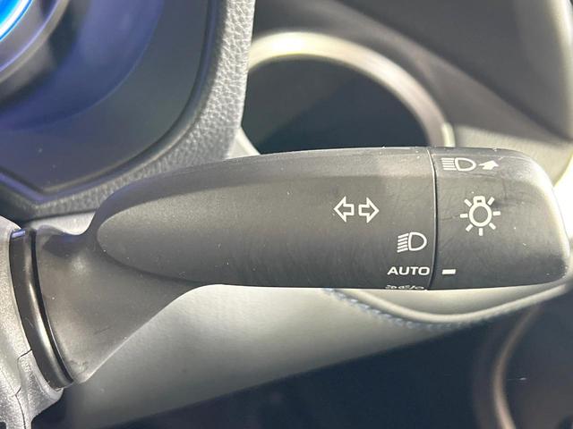 ヴォクシー ハイブリッドS-Z 禁煙 後席モニター 快適利便PKG ユニバーサルステップ GRエアロ 純正10.5型ナビ CD/DVDデッキ フルセグ 両側電動ドア AC100V 前中席シートヒーター ステアリングヒーター(46枚目)