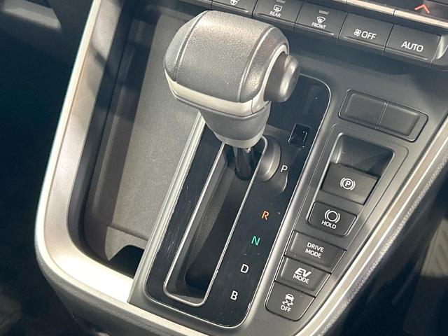 ヴォクシー ハイブリッドS-Z 禁煙 後席モニター 快適利便PKG ユニバーサルステップ GRエアロ 純正10.5型ナビ CD/DVDデッキ フルセグ 両側電動ドア AC100V 前中席シートヒーター ステアリングヒーター(53枚目)