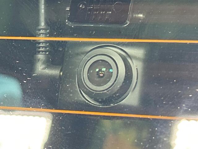 ヴォクシー ハイブリッドS-Z 禁煙 後席モニター 快適利便PKG ユニバーサルステップ GRエアロ 純正10.5型ナビ CD/DVDデッキ フルセグ 両側電動ドア AC100V 前中席シートヒーター ステアリングヒーター(63枚目)