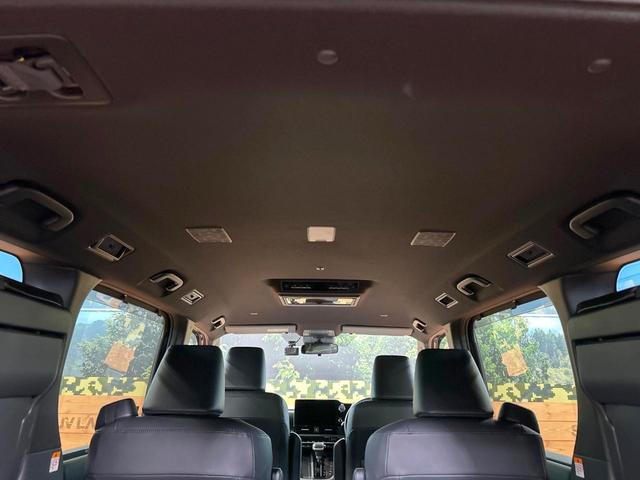 ヴォクシー ハイブリッドS-Z 禁煙 後席モニター 快適利便PKG ユニバーサルステップ GRエアロ 純正10.5型ナビ CD/DVDデッキ フルセグ 両側電動ドア AC100V 前中席シートヒーター ステアリングヒーター(67枚目)