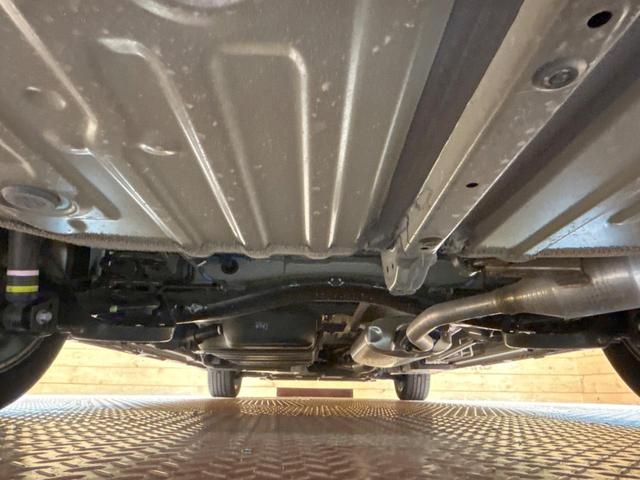 ヴォクシー ハイブリッドＳ－Ｚ　禁煙　後席モニター　純正１０．５型ナビ　快適利便パッケージ　ヘッドアップディスプレイ　ブラインドスポットモニター　デジタルインナーミラー　ＡＣ１００Ｖ　プロジェクター式ＬＥＤ　クリアランスソナー（20枚目）