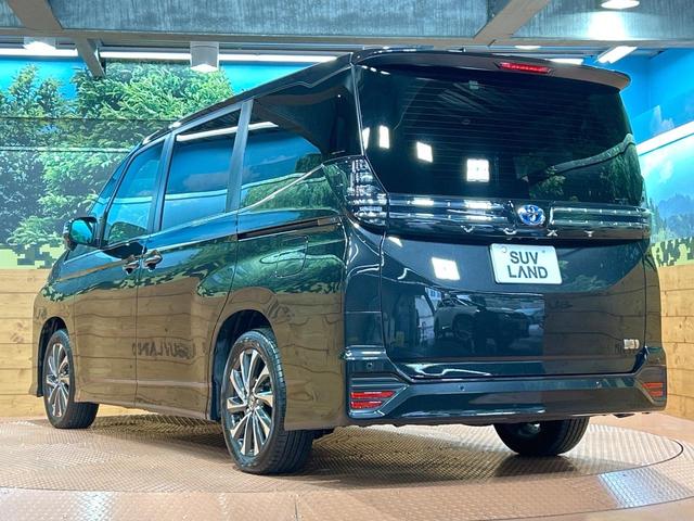 ヴォクシー ハイブリッドＳ－Ｚ　禁煙　後席モニター　純正１０．５型ナビ　快適利便パッケージ　ヘッドアップディスプレイ　ブラインドスポットモニター　デジタルインナーミラー　ＡＣ１００Ｖ　プロジェクター式ＬＥＤ　クリアランスソナー（24枚目）